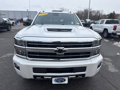 Used 2019 Chevrolet Silverado 3500 High Country w/ Duramax Plus Package image 2