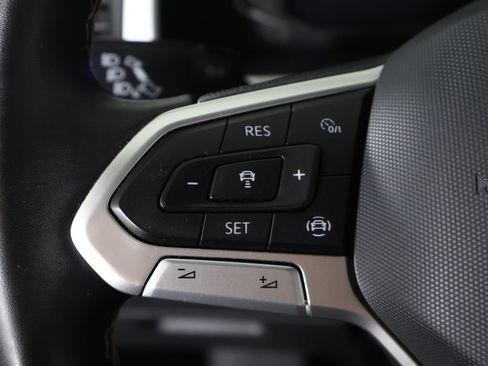 Used 2023 Volkswagen Atlas Cross Sport SE w/ Panoramic Sunroof Package AWD/4WD image 45