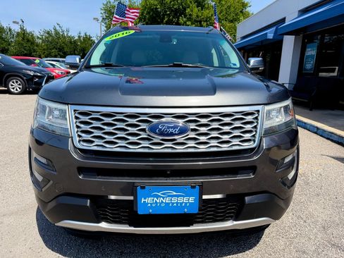 Used 2016 Ford Explorer Platinum AWD/4WD image 16