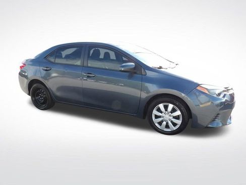 Used 2016 Toyota Corolla LE FWD image 15