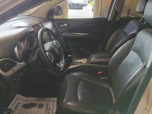 Used 2017 Dodge Journey GT w/ Driver Convenience Group AWD/4WD image 7