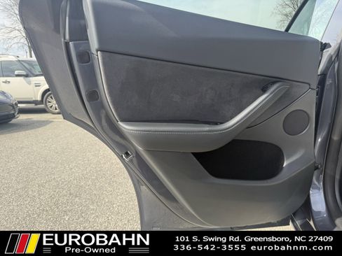 Used 2023 Tesla Model Y Long Range image 12