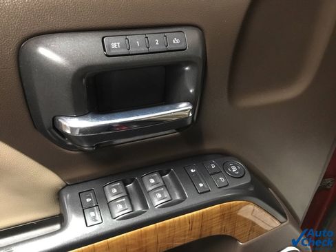 Used 2015 GMC Sierra 2500 SLT w/ Suspension Package, Off-Road image 27