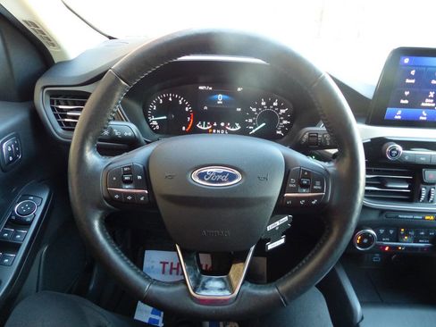 Used 2020 Ford Escape SEL image 22