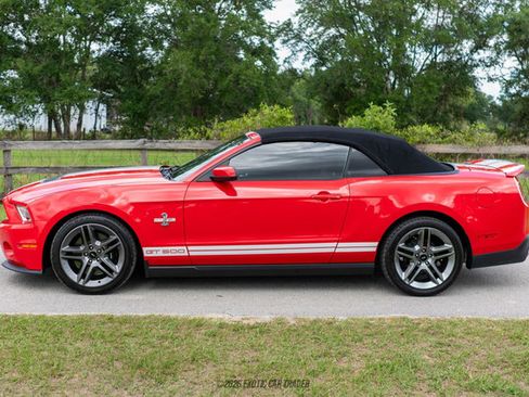 Used 2012 Ford Mustang Shelby GT500 w/ Electronics Pkg RWD image 15