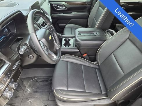 Used 2024 Chevrolet Suburban Premier w/ Texas Edition AWD/4WD image 12