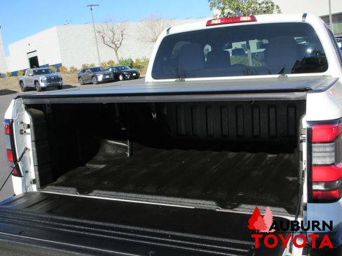 Used 2022 Nissan Frontier S w/ Technology Package image 7