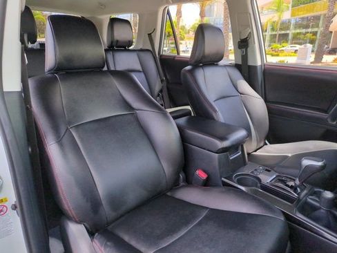 Used 2016 Toyota 4Runner TRD Pro AWD/4WD image 30