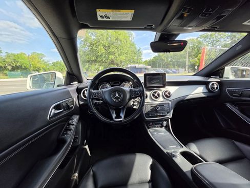 Used 2015 Mercedes-Benz CLA 250 image 12