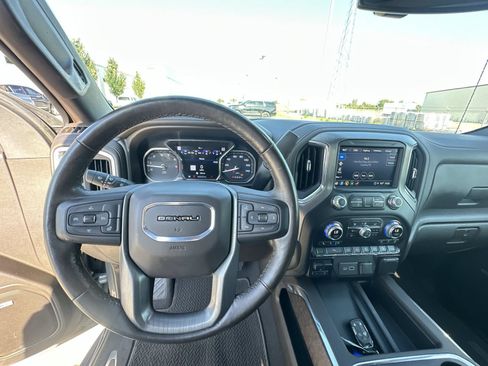 Used 2021 GMC Sierra 1500 Denali AWD/4WD image 11
