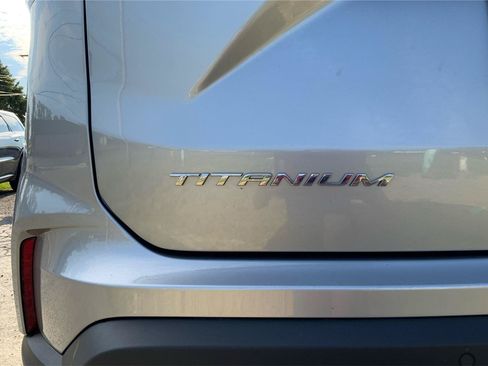Used 2024 Ford Edge Titanium AWD/4WD image 24