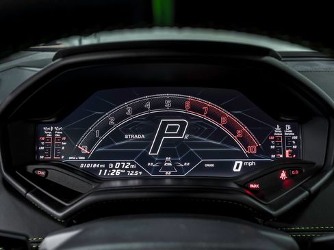 Used 2024 Lamborghini Huracan Tecnica RWD image 15