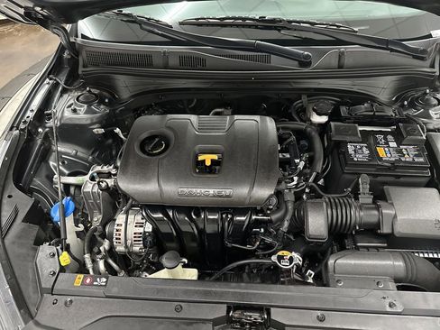 Used 2024 Kia Forte GT-Line w/ GT-Line Premium Package FWD image 13