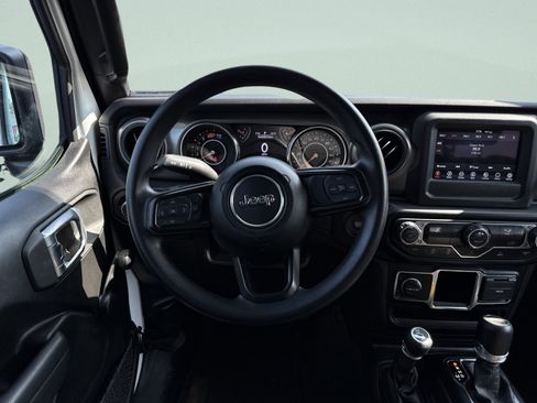 Used 2023 Jeep Wrangler Sport image 27