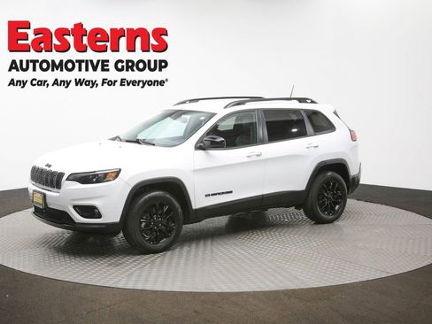Used 2023 Jeep Cherokee Altitude Lux image 57