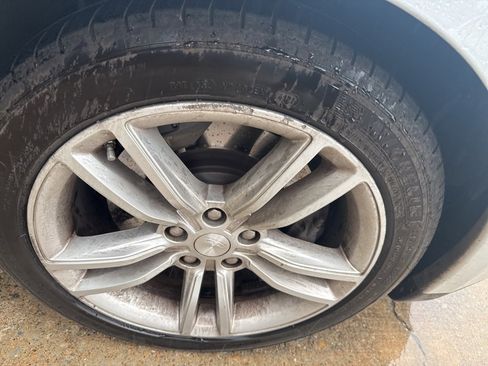 Used 2014 Tesla Model S P85 image 27