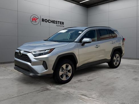 Certified 2025 Toyota RAV4 XLE AWD/4WD image 7