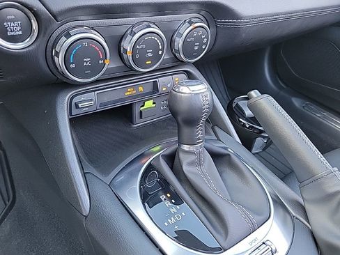 Used 2022 MAZDA MX-5 Miata RF Grand Touring image 22