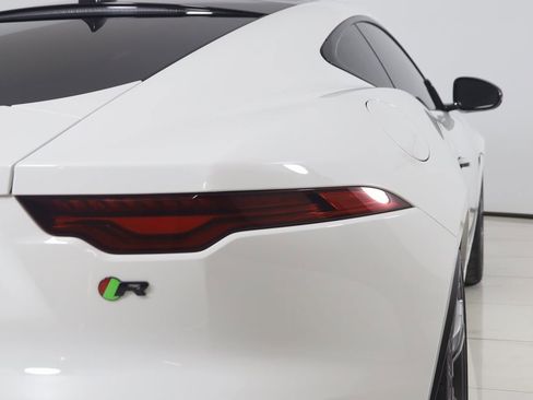 Used 2021 Jaguar F-TYPE R image 58