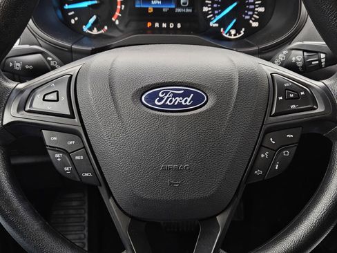 Used 2019 Ford Edge SE w/ SE Fleet Driver's Package image 29