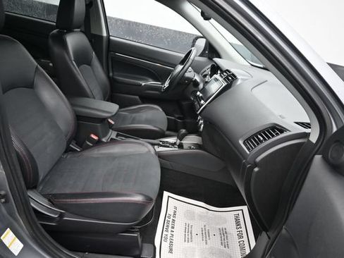 Used 2024 Mitsubishi Outlander Sport ES AWD/4WD image 8