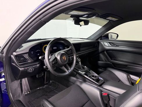 Certified 2022 Porsche 911 GT3 RWD image 4