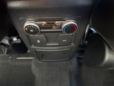 Certified 2022 Ford Explorer XLT w/ Equipment Group 202A image 20