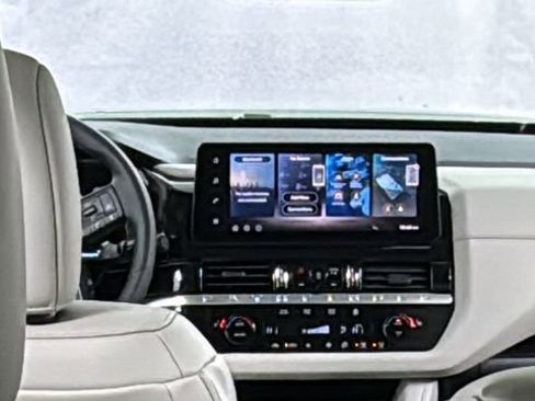 New 2026 Nissan Pathfinder SL AWD/4WD image 18