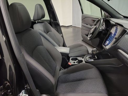 Used 2025 Subaru Forester Premium AWD/4WD image 21