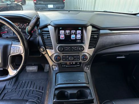 Used 2018 GMC Yukon XL Denali w/ Denali Ultimate Package image 17