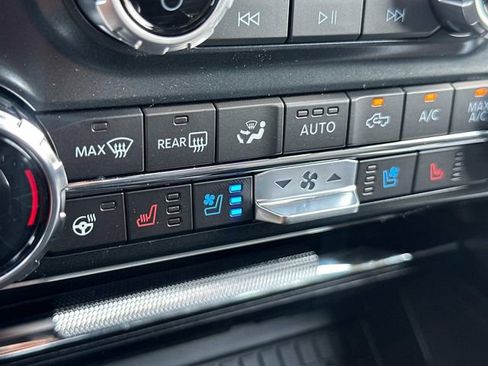 New 2025 Ford F150 Platinum w/ Equipment Group 702A High image 36