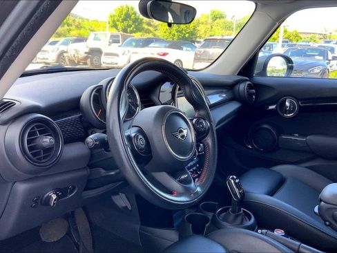 Used 2021 MINI Cooper S FWD image 11