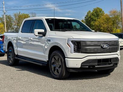 New 2025 Ford F150 Lightning Lariat