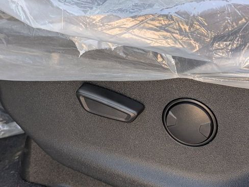 New 2026 Ford F250 XLT w/ Tremor Off-Road Package image 17