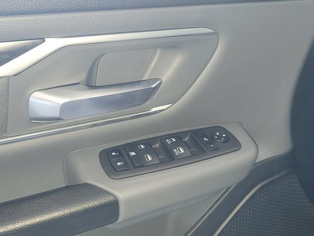 Certified 2022 RAM 1500 Big Horn AWD/4WD image 8