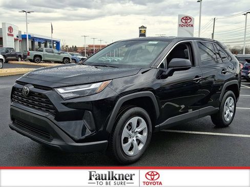 Certified 2025 Toyota RAV4 LE image 3