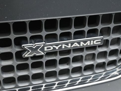 Used 2023 Land Rover Defender 110 X-Dynamic SE AWD/4WD image 12