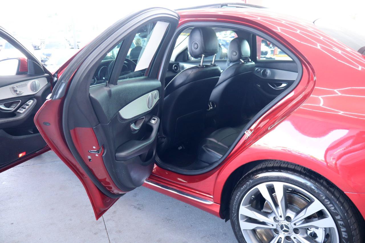 Used 2016 Mercedes-Benz C 300 Sedan image 31