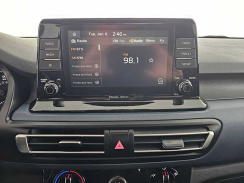 Used 2021 Kia Seltos S image 25