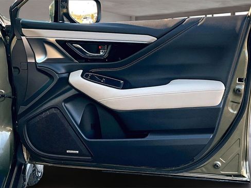 Used 2025 Subaru Outback Limited w/ Popular Package #2 image 24