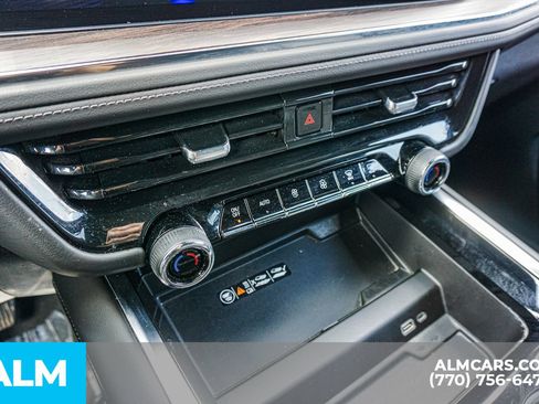 Used 2025 Chevrolet Tahoe LT AWD/4WD image 44