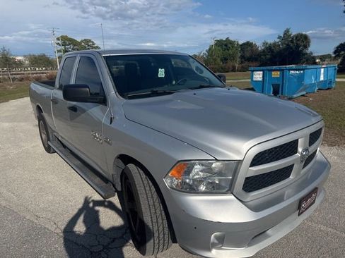 Used 2017 RAM 1500 Express image 1