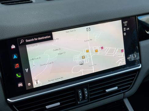 Certified 2023 Porsche Cayenne Coupe image 28