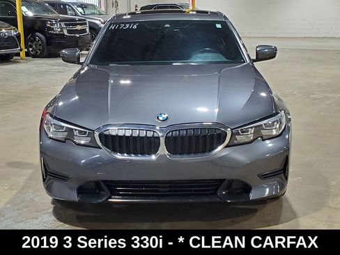 Used 2019 BMW 330i Sedan w/ Driving Assistance Package RWD image 2
