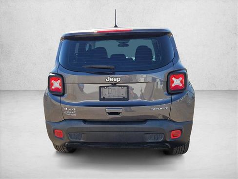 Used 2019 Jeep Renegade Sport image 6