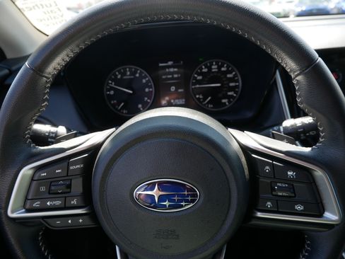 Used 2025 Subaru Outback Premium AWD/4WD image 25