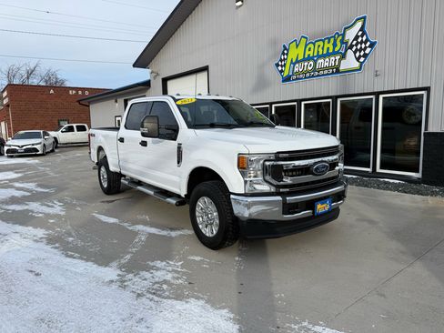 Used 2022 Ford F250 XLT image 1