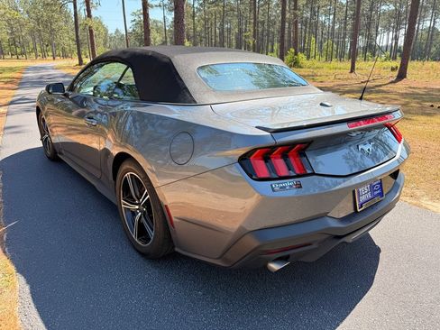 Used 2024 Ford Mustang Premium RWD image 3