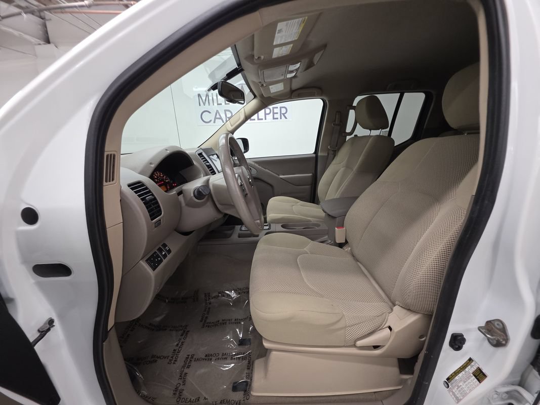 Used 2019 Nissan Frontier SV w/ Value Truck Package AWD/4WD image 19