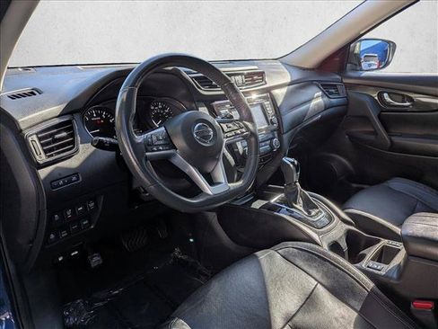 Used 2017 Nissan Rogue SL AWD/4WD image 10
